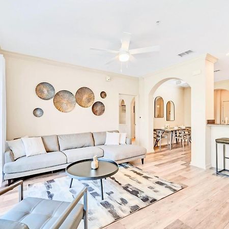 Bright Condo - 2Br With Pool & Hot Tub, Near Disney! أورلاندو المظهر الخارجي الصورة