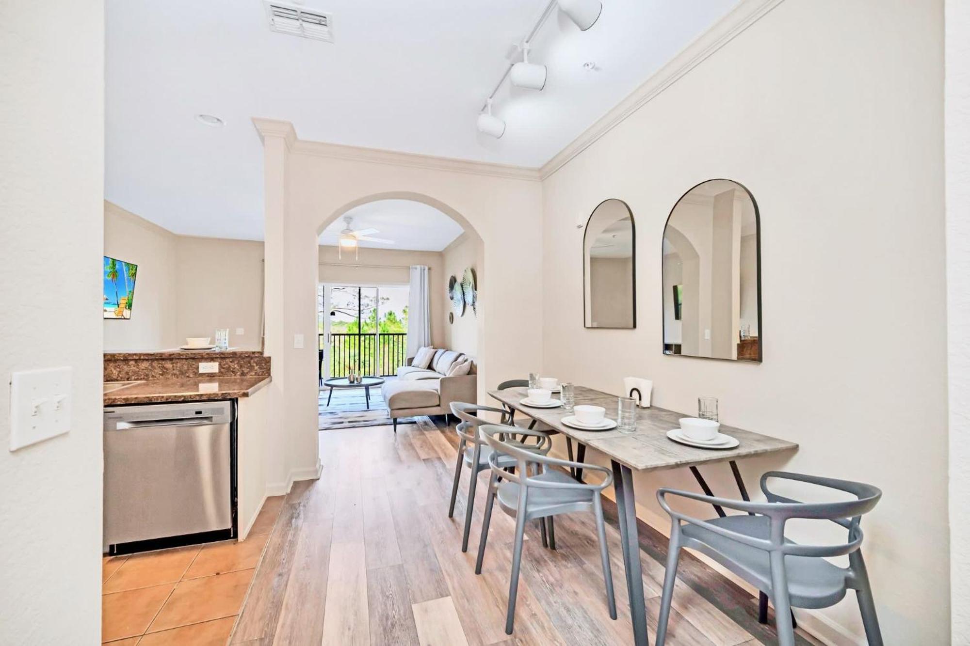 Bright Condo - 2Br With Pool & Hot Tub, Near Disney! أورلاندو المظهر الخارجي الصورة